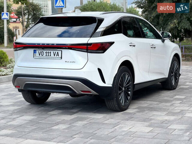Білий Лексус РХ, об'ємом двигуна 2.4 л та пробігом 6 тис. км за 57500 $, фото 5 на Automoto.ua
