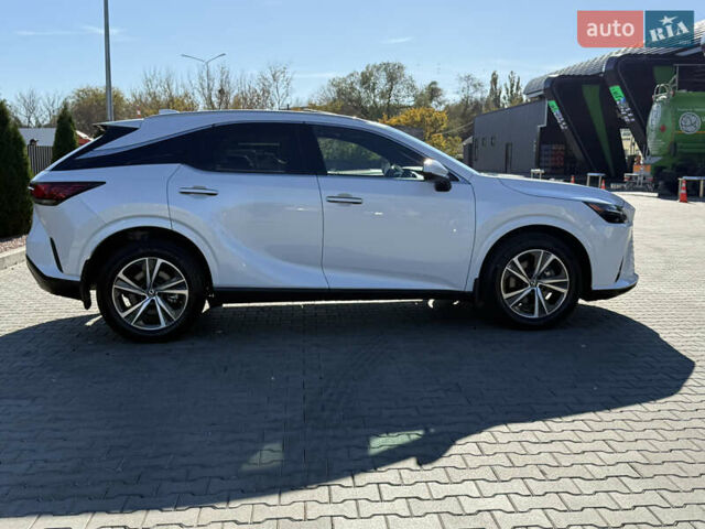 Белый Лексус РХ, объемом двигателя 2.5 л и пробегом 24 тыс. км за 59900 $, фото 6 на Automoto.ua
