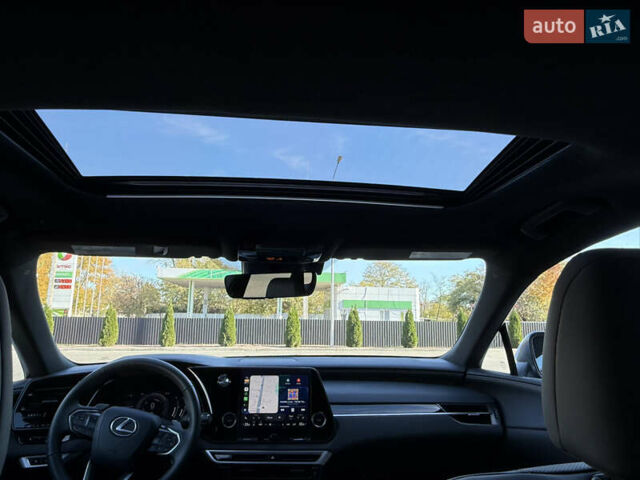 Белый Лексус РХ, объемом двигателя 2.5 л и пробегом 24 тыс. км за 59900 $, фото 14 на Automoto.ua