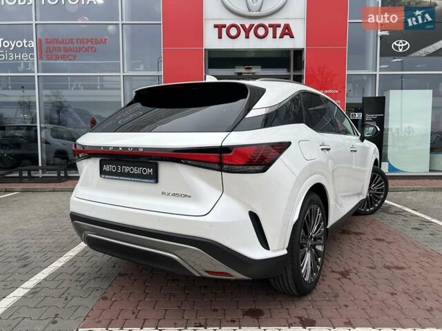 Білий Лексус РХ, об'ємом двигуна 2.5 л та пробігом 8 тис. км за 93241 $, фото 7 на Automoto.ua