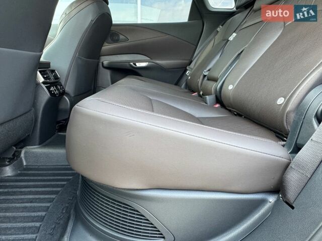 Белый Лексус РХ, объемом двигателя 2.5 л и пробегом 5 тыс. км за 86900 $, фото 23 на Automoto.ua