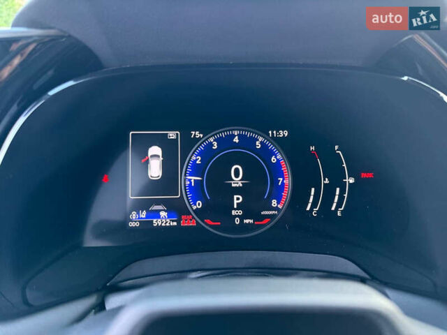 Білий Лексус РХ, об'ємом двигуна 2.4 л та пробігом 6 тис. км за 57500 $, фото 16 на Automoto.ua