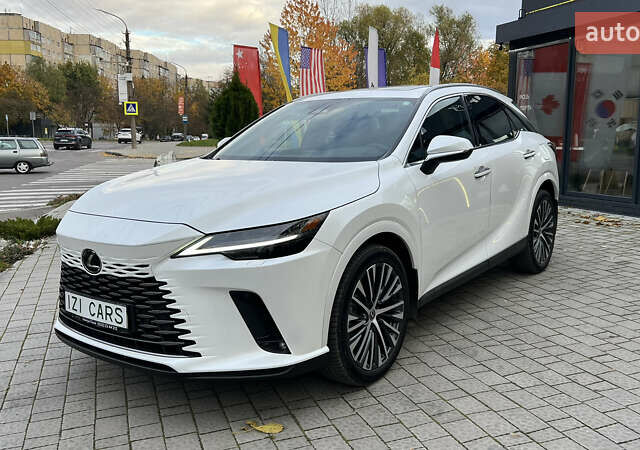 Лексус РХ 2024 в Львове на Automoto.ua Белый Лексус РХ, объемом двигателя 2.5 л и пробегом 1 тыс. км за 66000 $, фото 2 на Automoto.ua