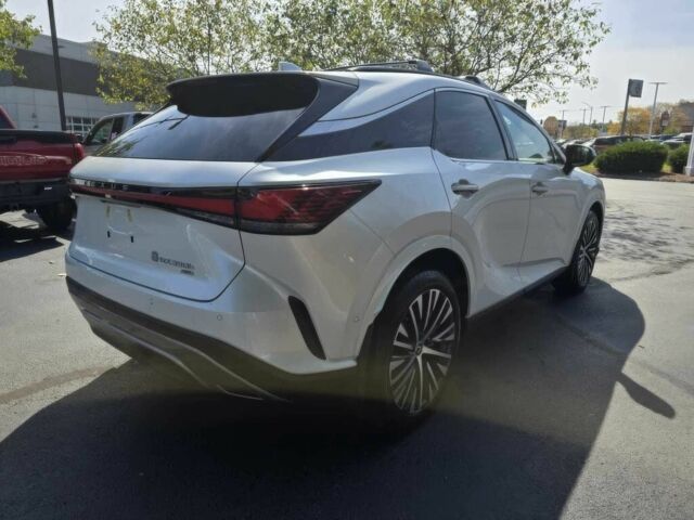 Белый Лексус РХ, объемом двигателя 2.5 л и пробегом 11 тыс. км за 41000 $, фото 4 на Automoto.ua