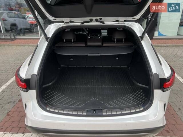 Білий Лексус РХ, об'ємом двигуна 2.5 л та пробігом 8 тис. км за 93241 $, фото 12 на Automoto.ua