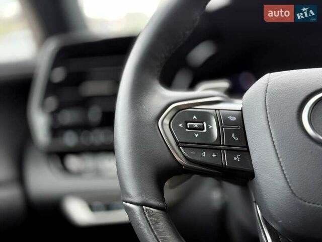 Белый Лексус РХ, объемом двигателя 2.4 л и пробегом 6 тыс. км за 63000 $, фото 25 на Automoto.ua