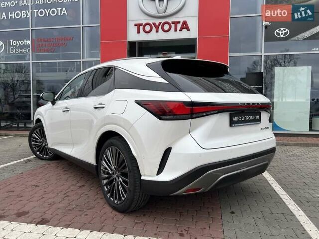 Білий Лексус РХ, об'ємом двигуна 2.5 л та пробігом 8 тис. км за 93241 $, фото 5 на Automoto.ua