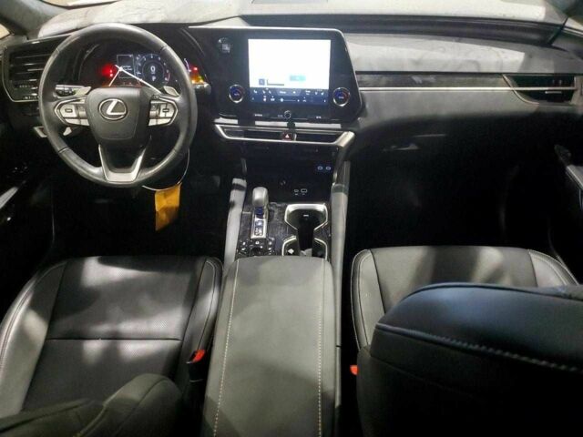 Білий Лексус РХ, об'ємом двигуна 2.4 л та пробігом 22 тис. км за 22500 $, фото 6 на Automoto.ua