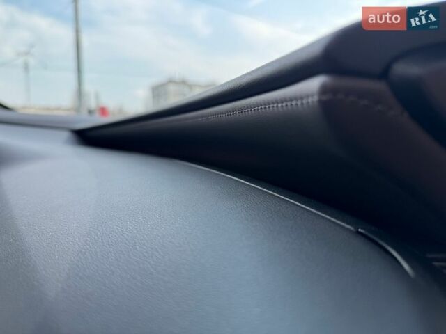 Белый Лексус РХ, объемом двигателя 2.5 л и пробегом 5 тыс. км за 86900 $, фото 28 на Automoto.ua