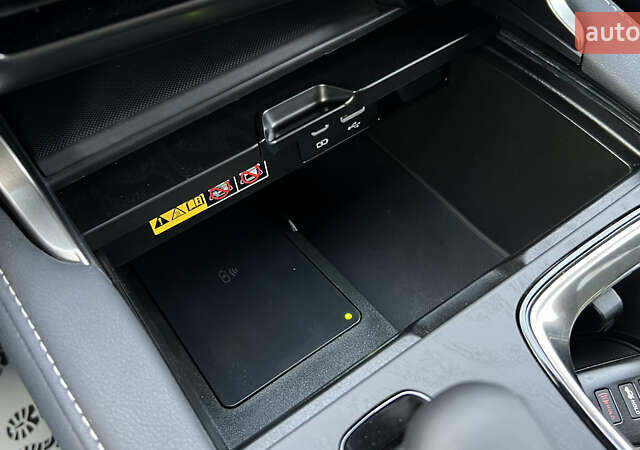 Лексус РХ 2024 в Львове на Automoto.ua Белый Лексус РХ, объемом двигателя 2.5 л и пробегом 1 тыс. км за 66000 $, фото 16 на Automoto.ua