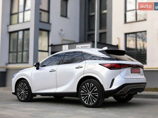 Білий Лексус РХ, об'ємом двигуна 2.5 л та пробігом 11 тис. км за 720 $, фото 2 на Automoto.ua