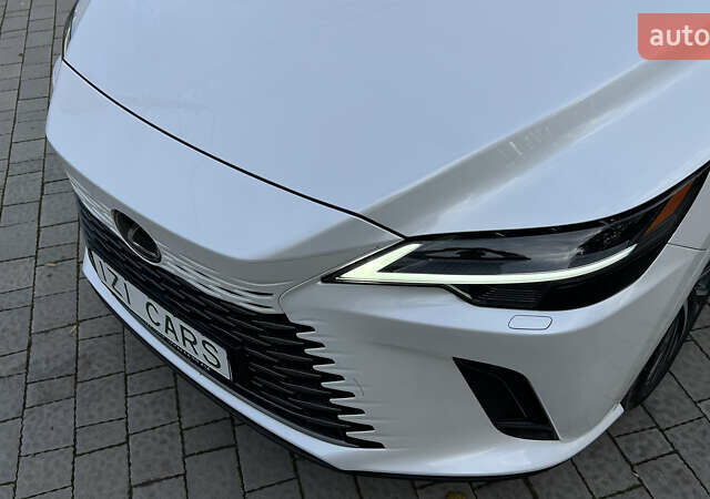 Лексус РХ 2024 в Львове на Automoto.ua Белый Лексус РХ, объемом двигателя 2.5 л и пробегом 1 тыс. км за 66000 $, фото 10 на Automoto.ua