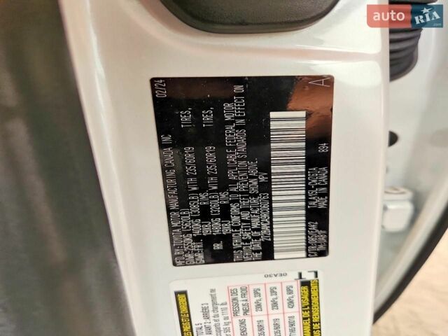 Білий Лексус РХ, об'ємом двигуна 0 л та пробігом 22 тис. км за 21500 $, фото 12 на Automoto.ua