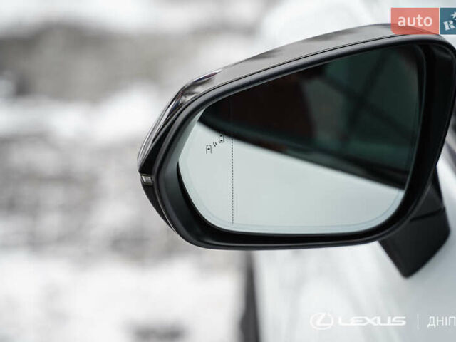 Білий Лексус РХ, об'ємом двигуна 2.4 л та пробігом 43 тис. км за 88000 $, фото 38 на Automoto.ua