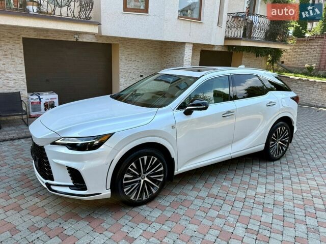 Білий Лексус РХ, об'ємом двигуна 2.5 л та пробігом 40 тис. км за 67000 $, фото 14 на Automoto.ua