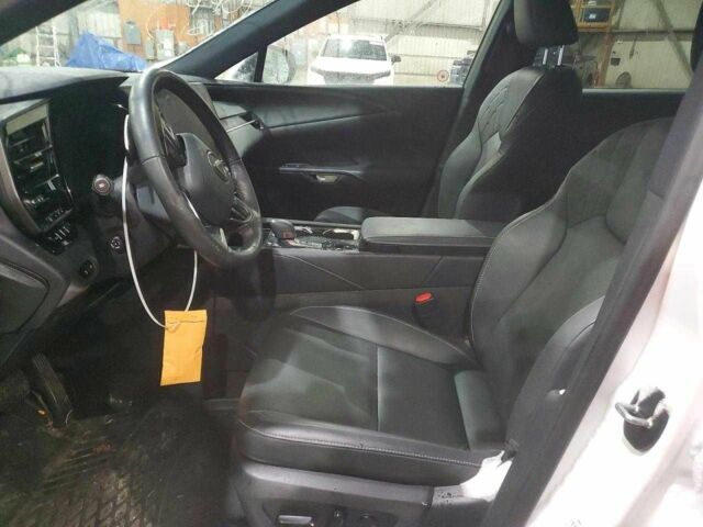 Білий Лексус РХ, об'ємом двигуна 2.4 л та пробігом 22 тис. км за 22500 $, фото 9 на Automoto.ua