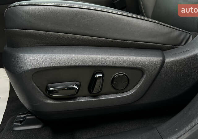 Лексус РХ 2024 в Львове на Automoto.ua Белый Лексус РХ, объемом двигателя 2.5 л и пробегом 1 тыс. км за 66000 $, фото 28 на Automoto.ua