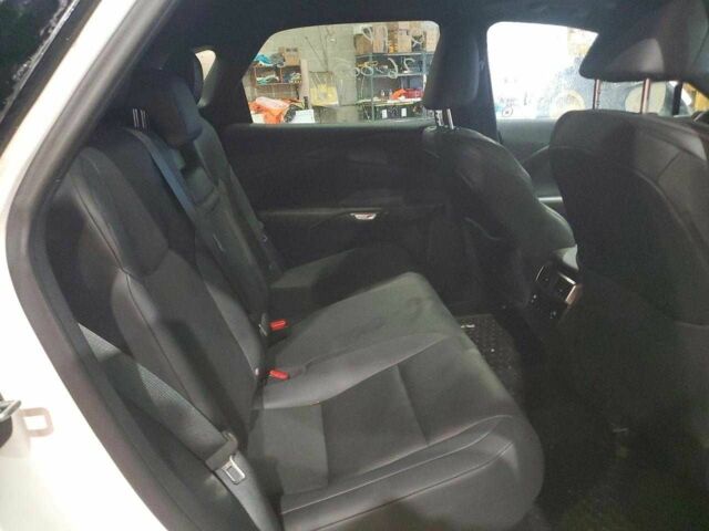 Білий Лексус РХ, об'ємом двигуна 2.4 л та пробігом 22 тис. км за 22500 $, фото 8 на Automoto.ua