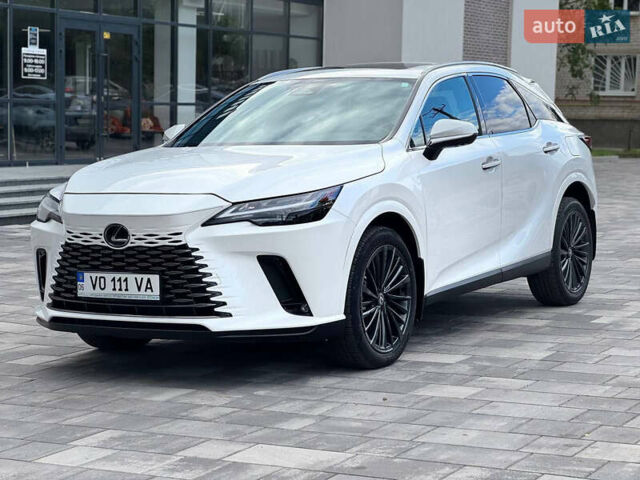 Білий Лексус РХ, об'ємом двигуна 2.4 л та пробігом 6 тис. км за 57500 $, фото 1 на Automoto.ua