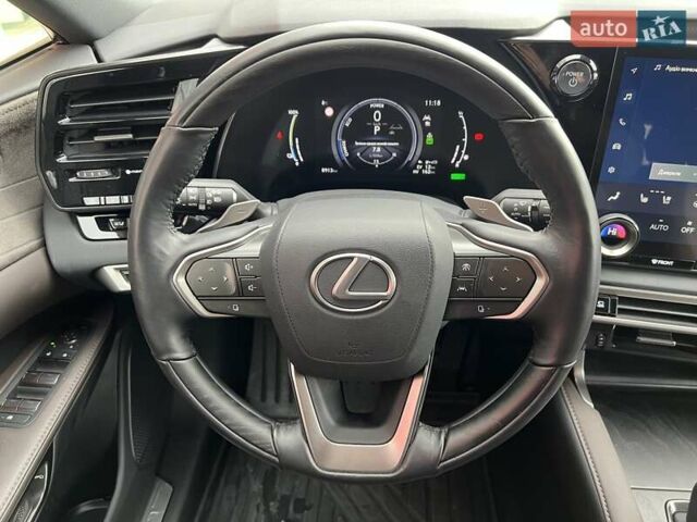 Білий Лексус РХ, об'ємом двигуна 2.5 л та пробігом 8 тис. км за 93241 $, фото 8 на Automoto.ua
