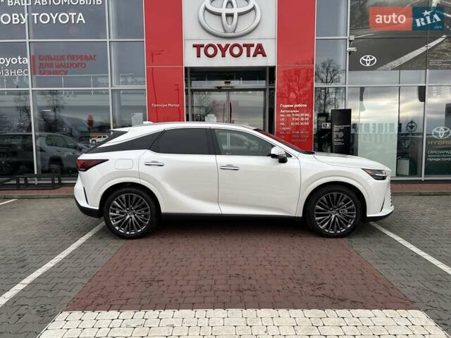 Білий Лексус РХ, об'ємом двигуна 2.5 л та пробігом 8 тис. км за 93241 $, фото 4 на Automoto.ua