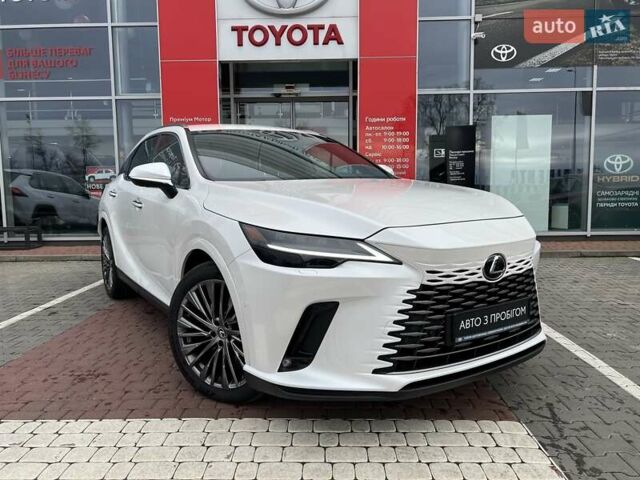 Білий Лексус РХ, об'ємом двигуна 2.5 л та пробігом 8 тис. км за 93241 $, фото 2 на Automoto.ua