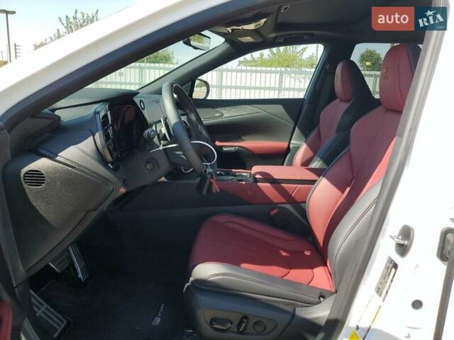 Белый Лексус РХ, объемом двигателя 2.4 л и пробегом 13 тыс. км за 21999 $, фото 6 на Automoto.ua