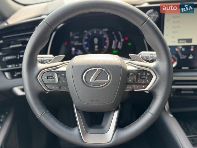 Белый Лексус РХ, объемом двигателя 2.5 л и пробегом 5 тыс. км за 86900 $, фото 31 на Automoto.ua