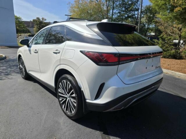 Белый Лексус РХ, объемом двигателя 2.5 л и пробегом 11 тыс. км за 41000 $, фото 6 на Automoto.ua