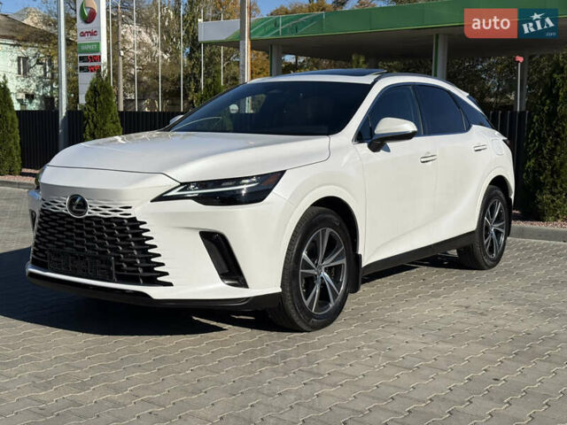 Белый Лексус РХ, объемом двигателя 2.5 л и пробегом 24 тыс. км за 59900 $, фото 1 на Automoto.ua