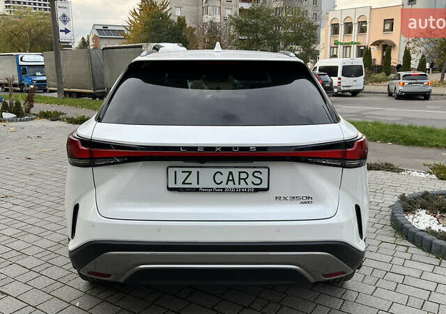 Лексус РХ 2024 в Львове на Automoto.ua Белый Лексус РХ, объемом двигателя 2.5 л и пробегом 1 тыс. км за 66000 $, фото 5 на Automoto.ua