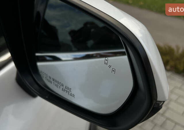 Лексус РХ 2024 в Львове на Automoto.ua Белый Лексус РХ, объемом двигателя 2.5 л и пробегом 1 тыс. км за 66000 $, фото 51 на Automoto.ua