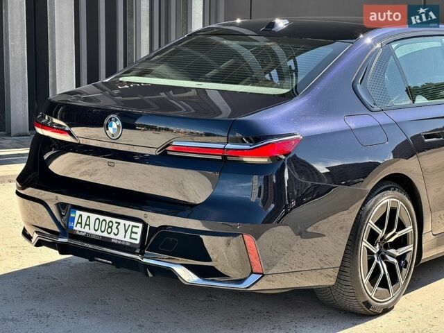 Белый Лексус РХ, объемом двигателя 2.5 л и пробегом 15 тыс. км за 75000 $, фото 16 на Automoto.ua
