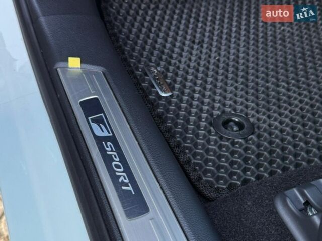 Белый Лексус РХ, объемом двигателя 2.39 л и пробегом 4 тыс. км за 86500 $, фото 17 на Automoto.ua