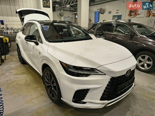 Білий Лексус РХ, об'ємом двигуна 2.4 л та пробігом 7 тис. км за 84000 $, фото 11 на Automoto.ua