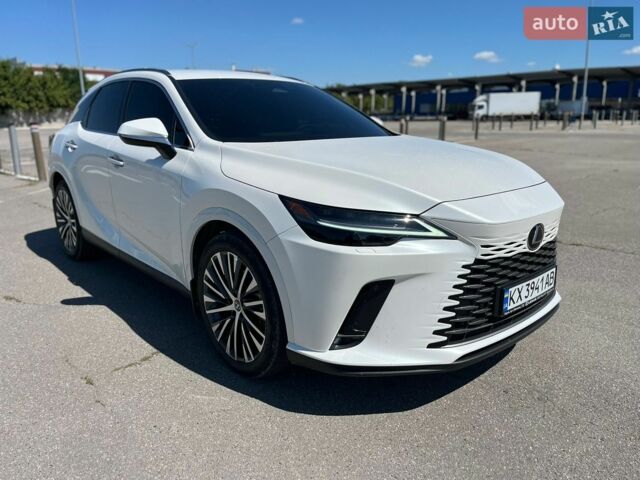 Білий Лексус РХ, об'ємом двигуна 2.39 л та пробігом 23 тис. км за 72000 $, фото 3 на Automoto.ua