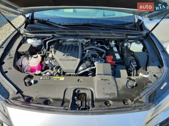 Білий Лексус РХ, об'ємом двигуна 2.4 л та пробігом 4 тис. км за 20000 $, фото 11 на Automoto.ua