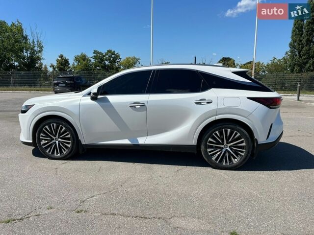 Білий Лексус РХ, об'ємом двигуна 2.39 л та пробігом 23 тис. км за 72000 $, фото 8 на Automoto.ua