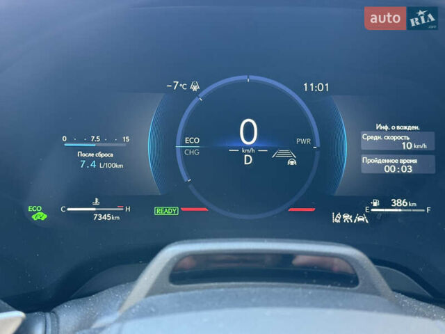 Белый Лексус РХ, объемом двигателя 2.5 л и пробегом 7 тыс. км за 77000 $, фото 16 на Automoto.ua