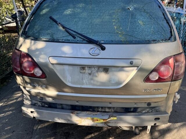 Лексус РХ 2000 в Белгород-Днестровском на Automoto.ua Бежевый Лексус РХ, объемом двигателя 3 л и пробегом 199 тыс. км за 1000 $, фото 3 на Automoto.ua