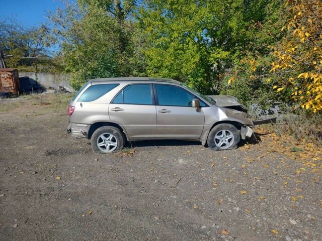 Лексус РХ 2000 в Белгород-Днестровском на Automoto.ua Бежевый Лексус РХ, объемом двигателя 3 л и пробегом 320 тыс. км за 1800 $, фото 6 на Automoto.ua