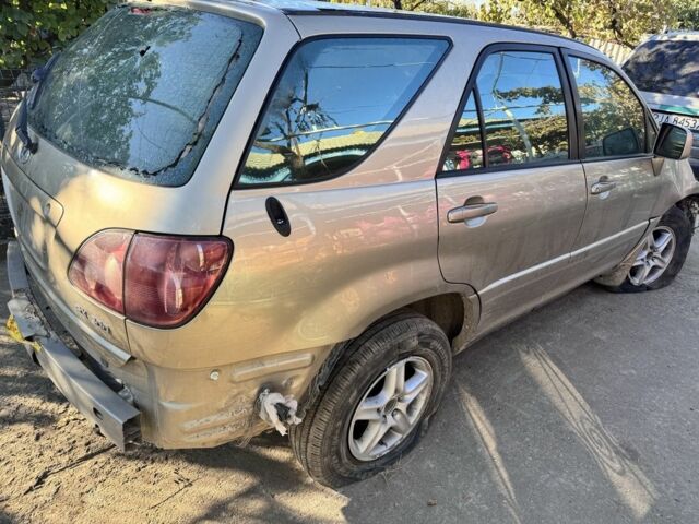 Лексус РХ 2000 в Белгород-Днестровском на Automoto.ua Бежевый Лексус РХ, объемом двигателя 3 л и пробегом 199 тыс. км за 1000 $, фото 5 на Automoto.ua