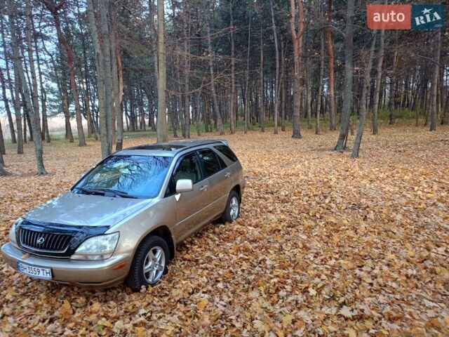 Бежевый Лексус РХ, объемом двигателя 3 л и пробегом 300 тыс. км за 6200 $, фото 11 на Automoto.ua