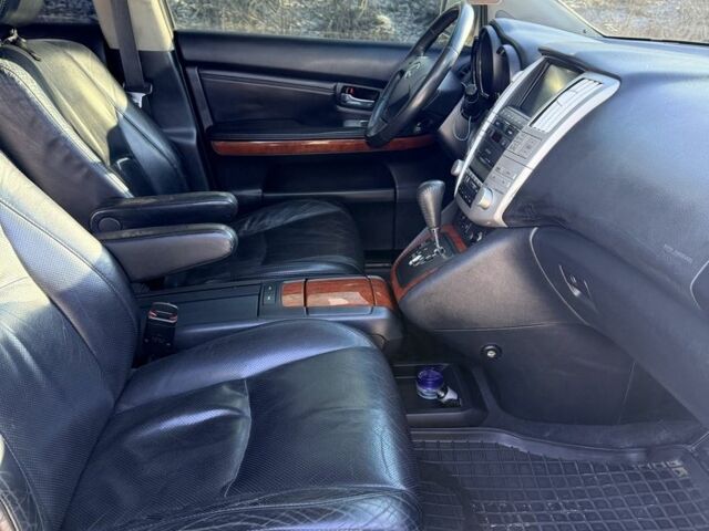 Бежевый Лексус РХ, объемом двигателя 3 л и пробегом 345 тыс. км за 8000 $, фото 14 на Automoto.ua