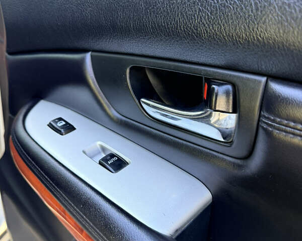 Бежевый Лексус РХ, объемом двигателя 3 л и пробегом 345 тыс. км за 8000 $, фото 21 на Automoto.ua