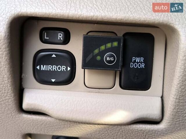 Бежевый Лексус РХ, объемом двигателя 3.31 л и пробегом 350 тыс. км за 7390 $, фото 28 на Automoto.ua