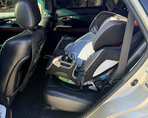 Бежевый Лексус РХ, объемом двигателя 3 л и пробегом 345 тыс. км за 8000 $, фото 13 на Automoto.ua