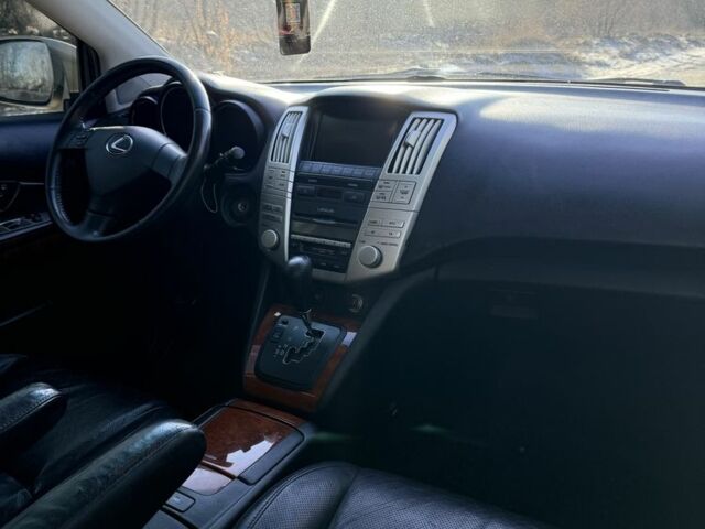 Бежевый Лексус РХ, объемом двигателя 3 л и пробегом 345 тыс. км за 8000 $, фото 17 на Automoto.ua