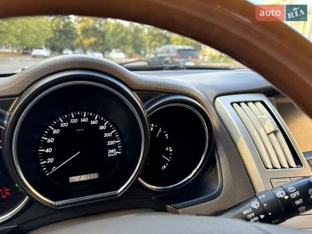 Бежевий Лексус РХ, об'ємом двигуна 3 л та пробігом 219 тис. км за 9000 $, фото 14 на Automoto.ua
