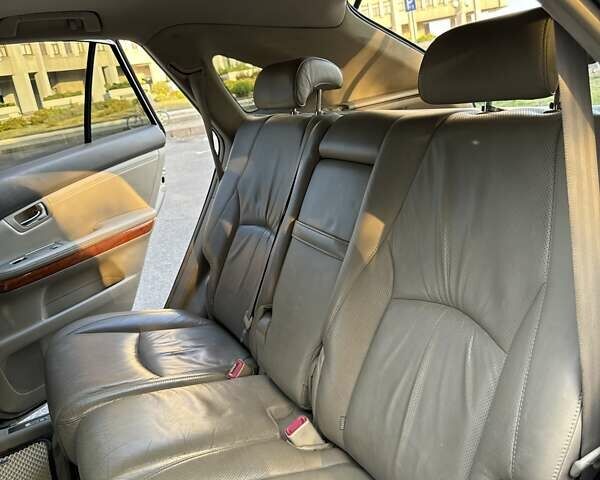 Бежевий Лексус РХ, об'ємом двигуна 3 л та пробігом 219 тис. км за 9000 $, фото 10 на Automoto.ua